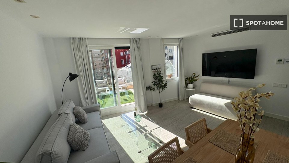 Apartment mono Madrid, 180m² — photo 4