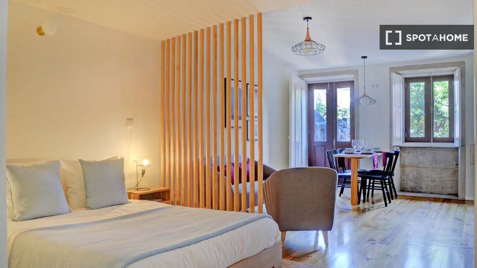 Apartment Porto, 1 bed, 110m² — photo 14