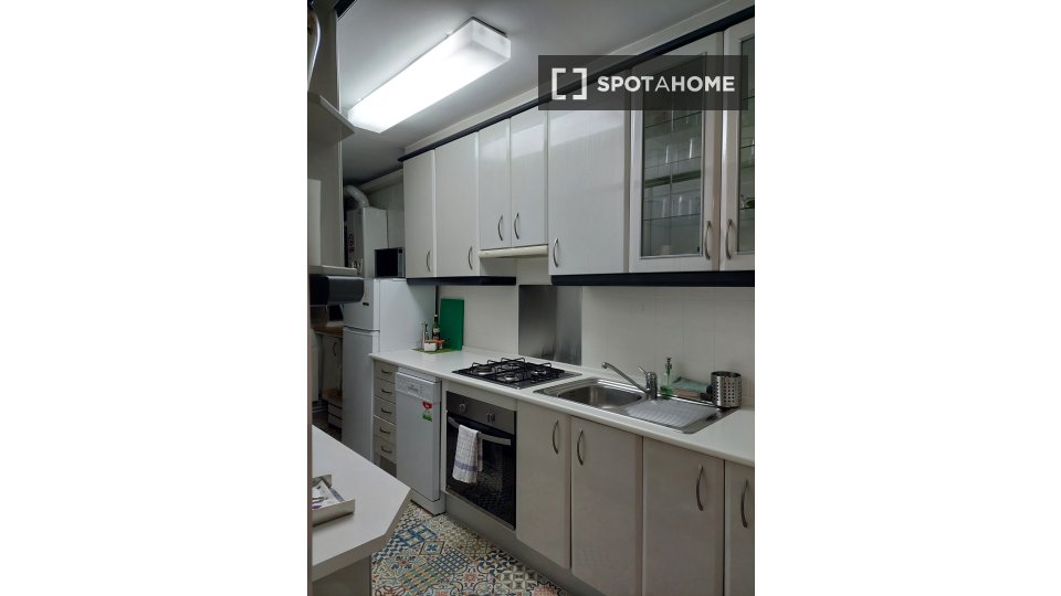 Apartment Madrid, 2 beds, 85m² — photo 16