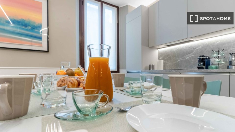 Apartment Milan, 2 beds, 80m² — photo 22