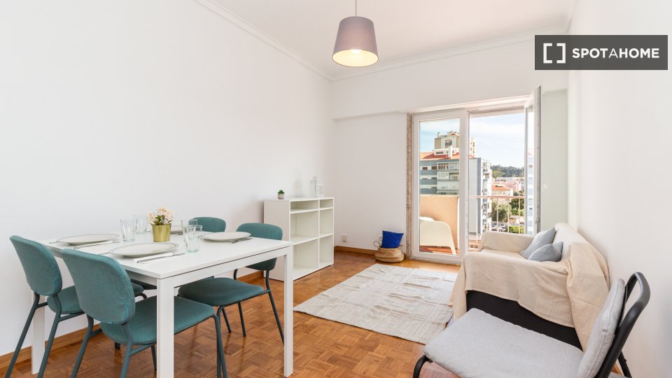 Apartment Lisbon, 3 beds, 100m² — photo 7
