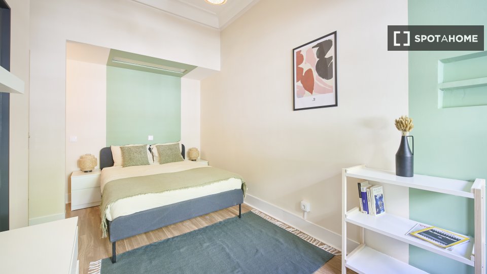 Double room Lisbon, 9 beds — photo 2