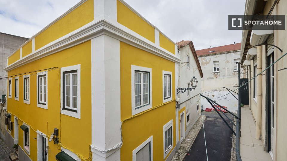 Double room Lisbon, 4 beds — photo 2