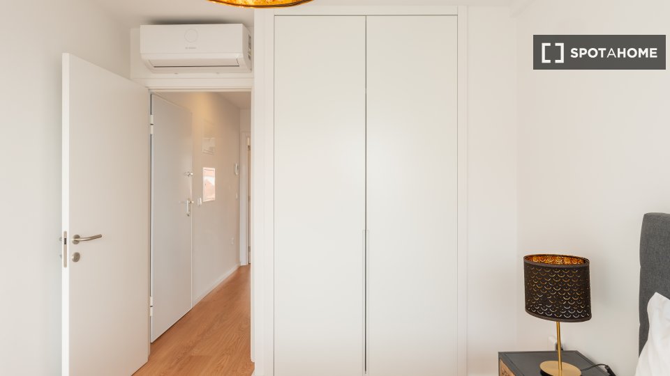 Apartment Porto, 1 bed, 64m² — photo 21