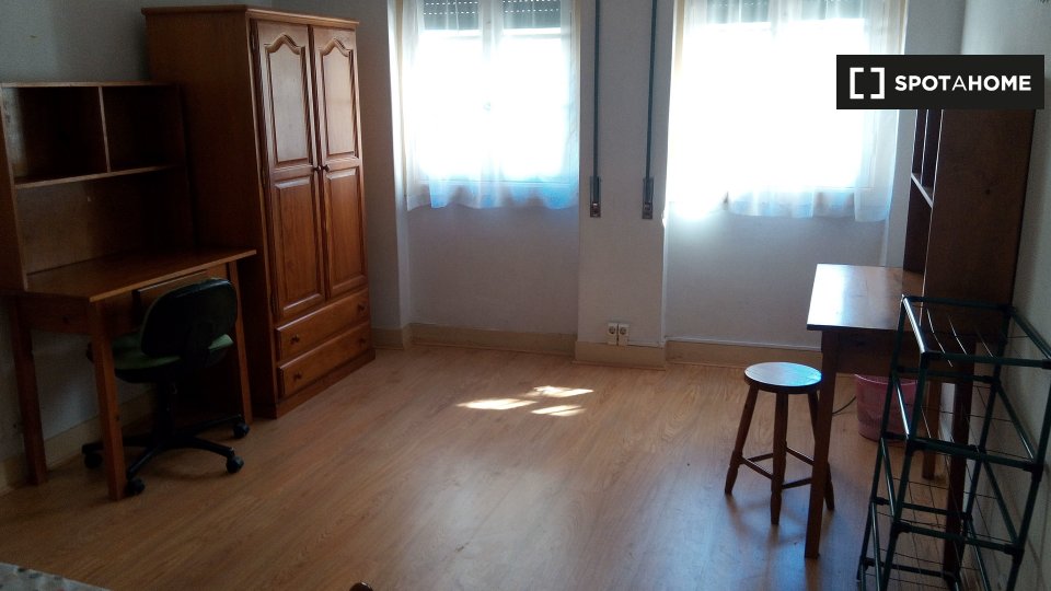 Double room Coimbra, 10 beds — photo 1
