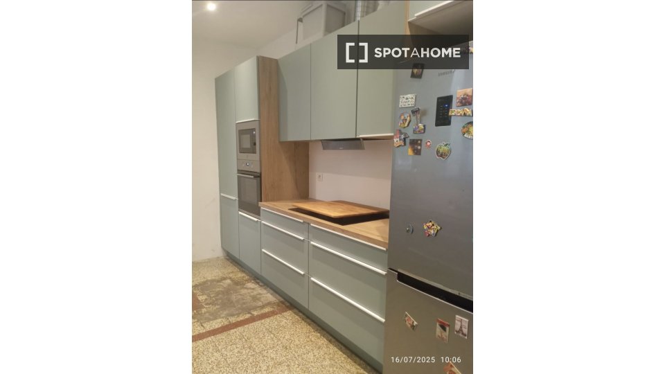 Double room Brussels, 6 beds — photo 8