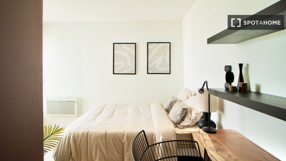 Double room Paris, 5 beds — photo 9