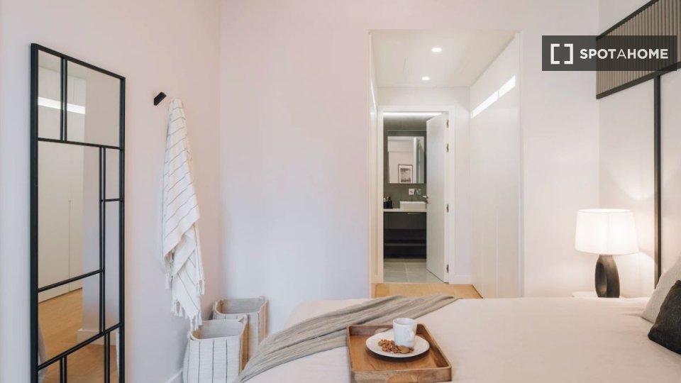 Apartment Lisbon, 2 beds — photo 4