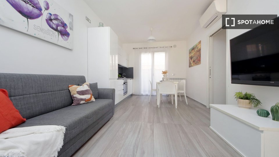 Apartment Rome, 1 bed — photo 16