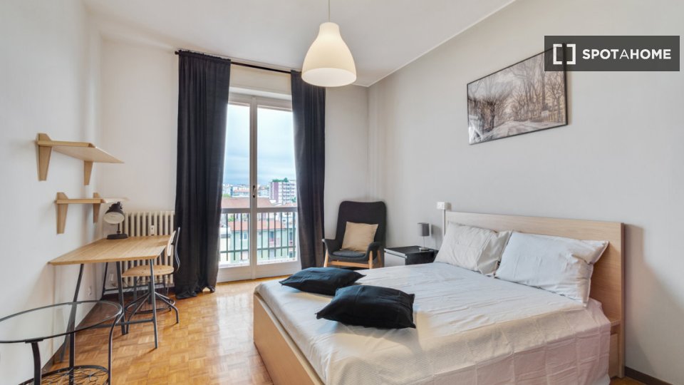 Double room Milan, 3 beds, 105m² — photo 11