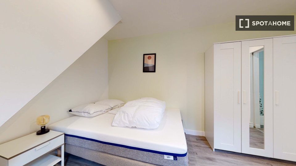 Double room Paris, 7 beds — photo 6