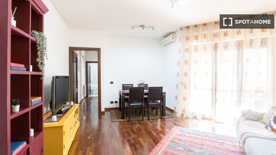 Apartment Rome, 1 bed — photo 10