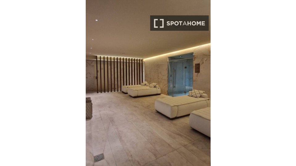 Apartment Lisbon, 1 bed — photo 2
