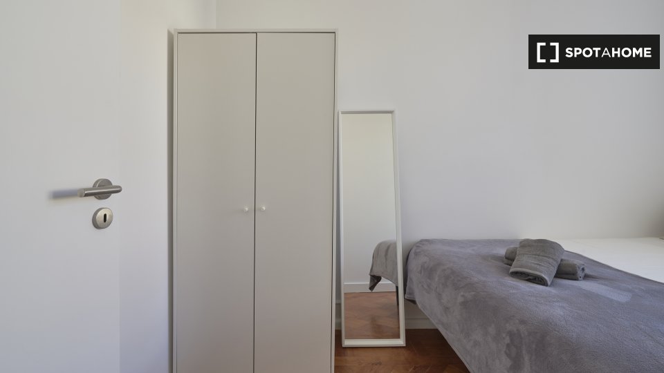 Double room Lisbon, 12 beds — photo 7