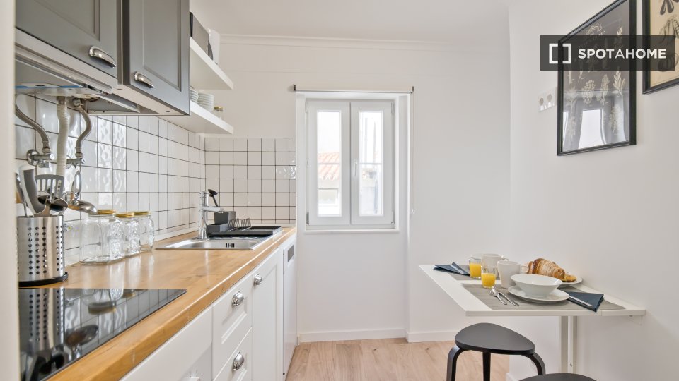 Apartment mono Lisbon, 40m² — photo 5