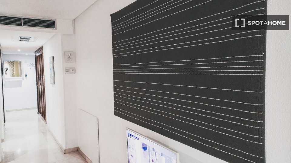 Apartment mono Madrid, 50m² — photo 2