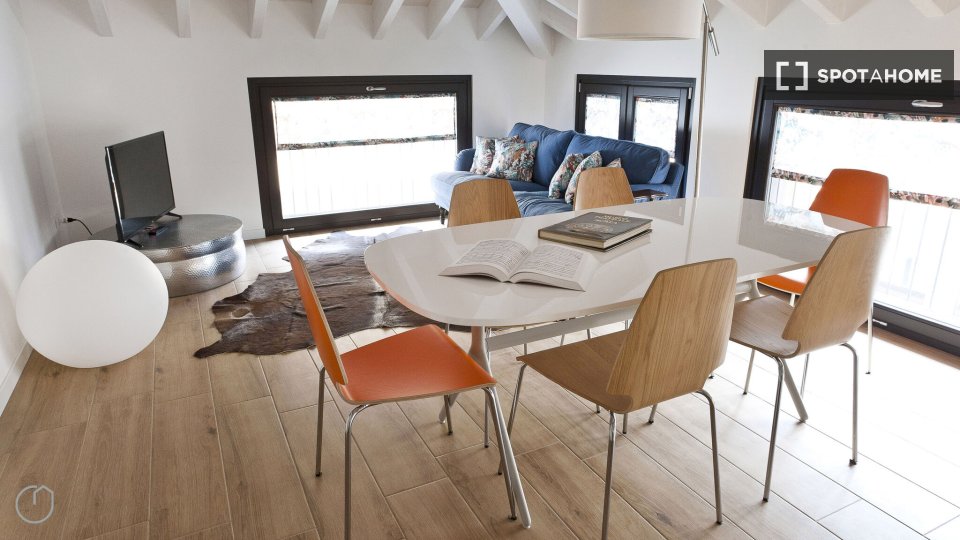 Apartment Milan, 3 beds, 100m² — photo 2