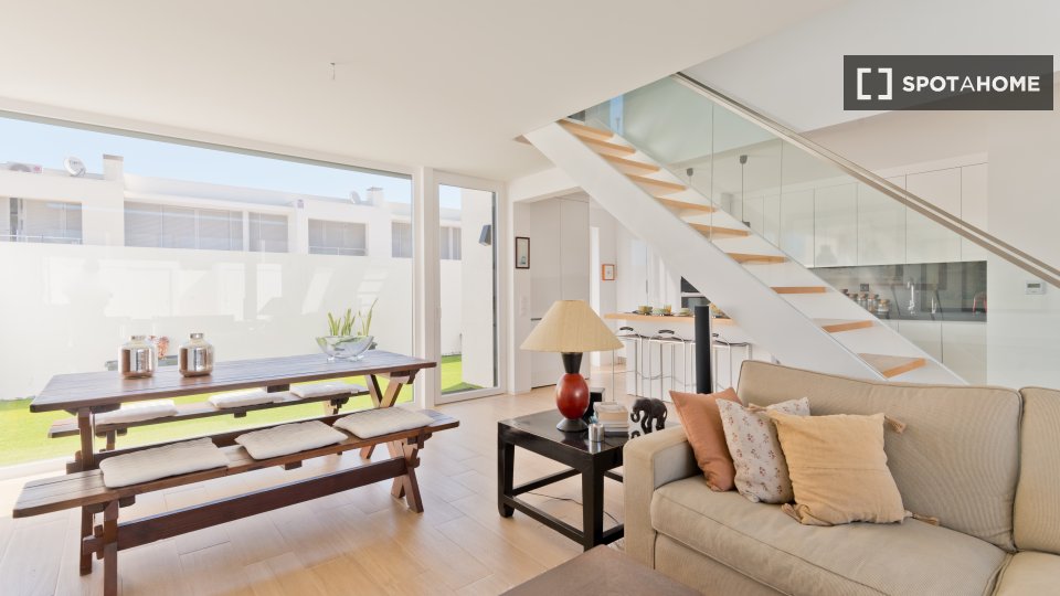 Apartment Lisbon, 2 beds, 147m² — photo 6