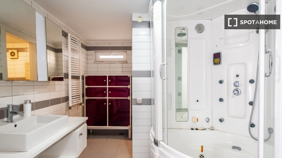 Apartment Istanbul, 1 bed — photo 8