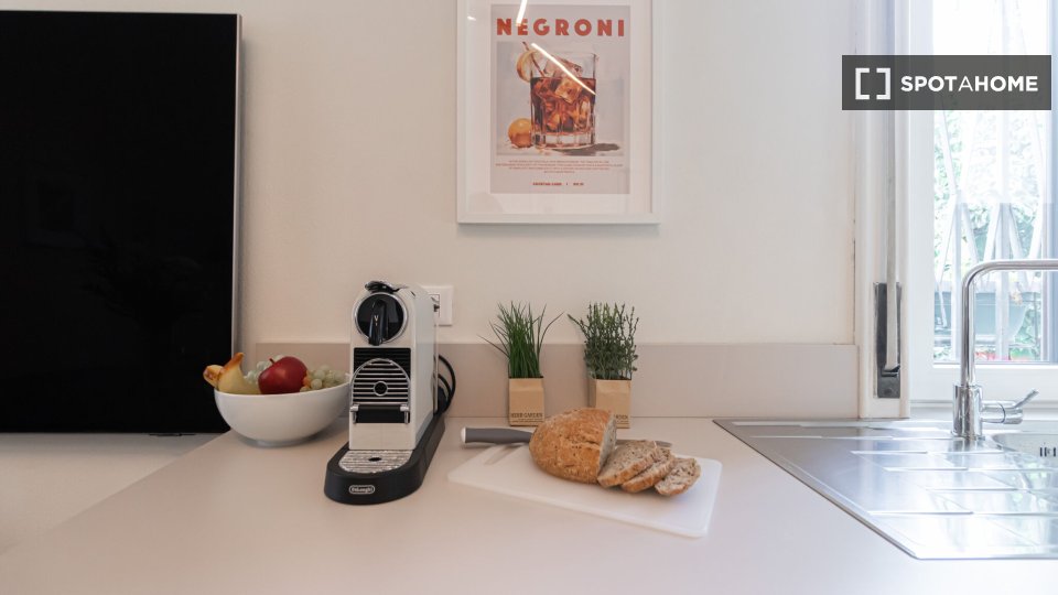 Apartment Milan, 1 bed, 70m² — photo 14