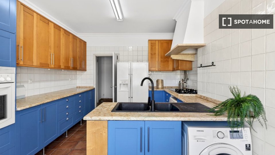 Double room Lisbon, 10 beds — photo 17