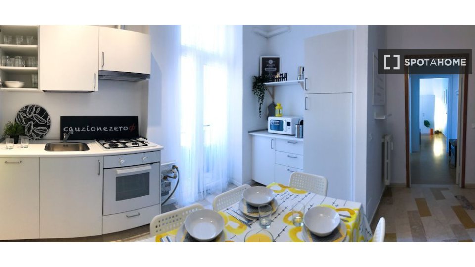 Double room Brescia, 5 beds — photo 6
