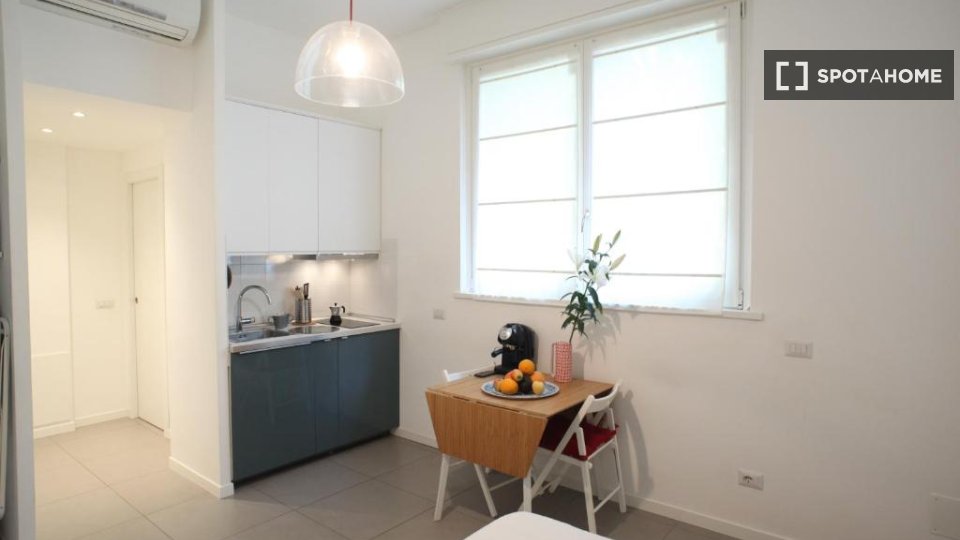 Apartment Milan, 1 bed — photo 3