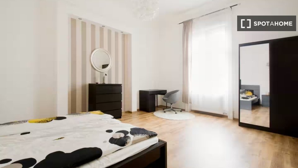 Apartment Budapest, 2 beds — photo 13
