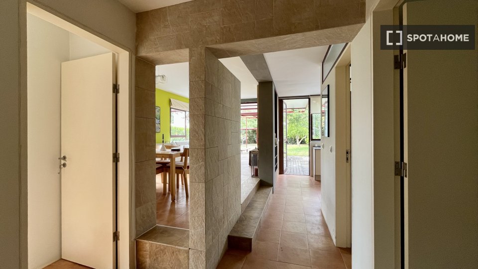 Apartment Lisbon, 4 beds, 120m² — photo 5