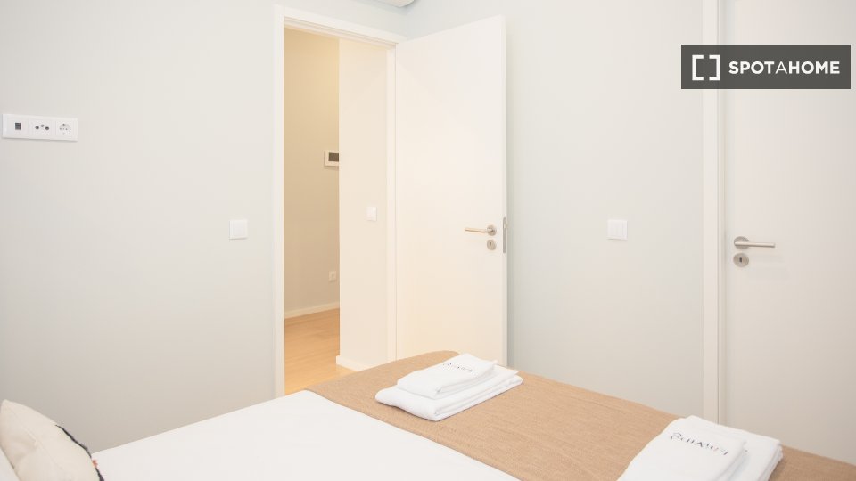 Apartment Porto, 1 bed, 50m² — photo 19