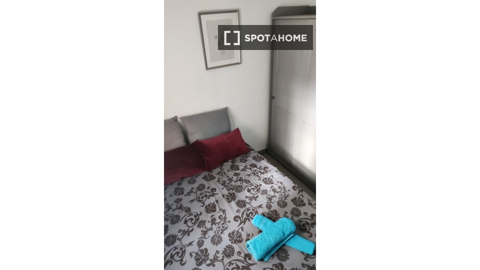 Double room Palma_De_Mallorca, 3 beds, 92m² — photo 1
