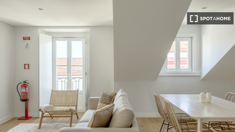 Apartment Lisbon, 2 beds — photo 1