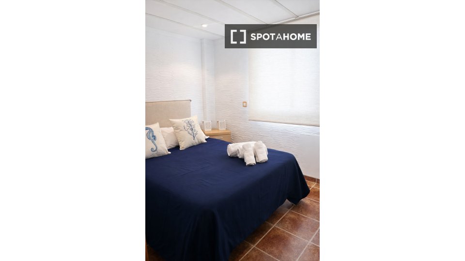 Apartment Alicante, 2 beds, 35m² — photo 7