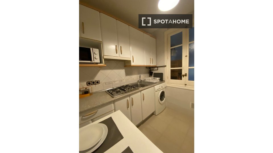 Double room Madrid, 4 beds — photo 2