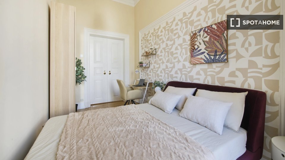 Double room Lisbon, 8 beds — photo 13