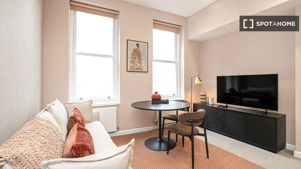 Apartment London, 1 bed, 40m² — photo 8