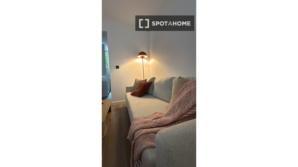 Apartment Madrid, 2 beds, 53m² — photo 8