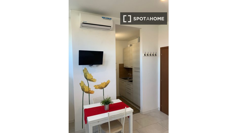 Apartment mono Milan, 20m² — photo 19