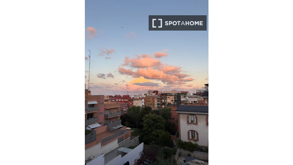 Apartment Barcelona, 1 bed, 46m² — photo 9