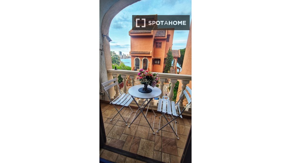 Apartment Alicante, 1 bed — photo 12