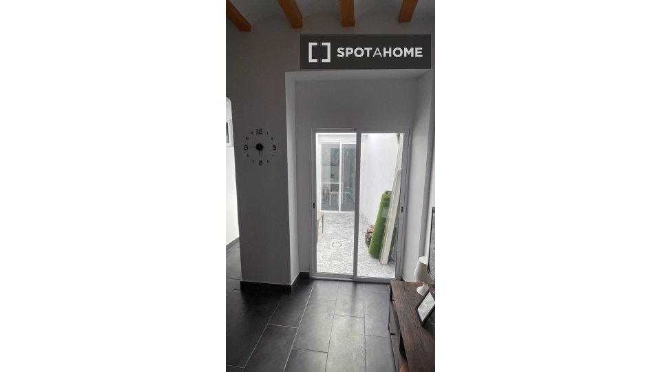 Apartment Valencia, 3 beds, 121m² — photo 10