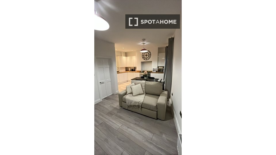 Apartment London, 2 beds, 80m² — photo 12