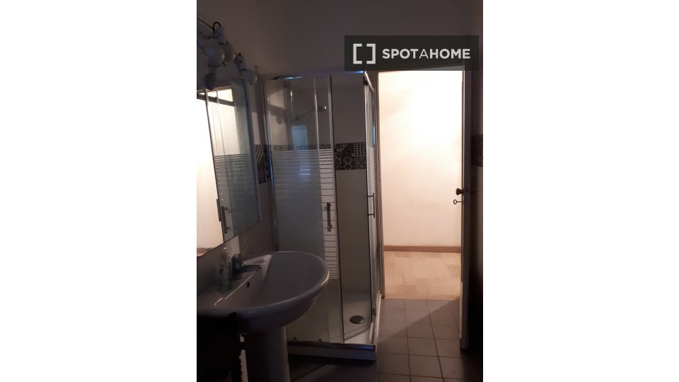 Double room Turin, 6 beds, 166m² — photo 14