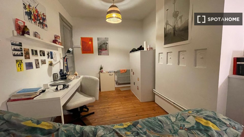 Double room Brussels, 8 beds, 260m² — photo 59