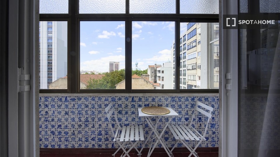 Double room Lisbon, 7 beds — photo 13