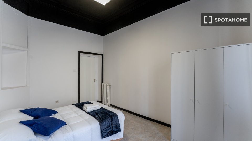 Double room Madrid, 11 beds — photo 16