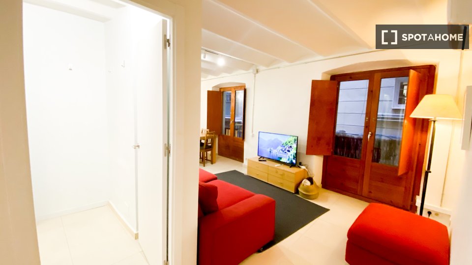 Apartment Barcelona, 3 beds, 100m² — photo 17