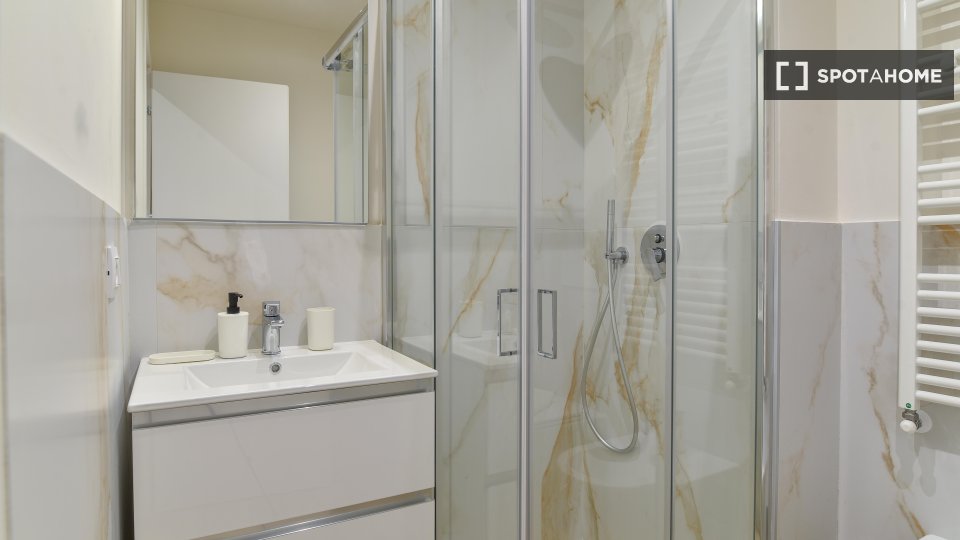Double room Turin, 4 beds, 100m² — photo 25
