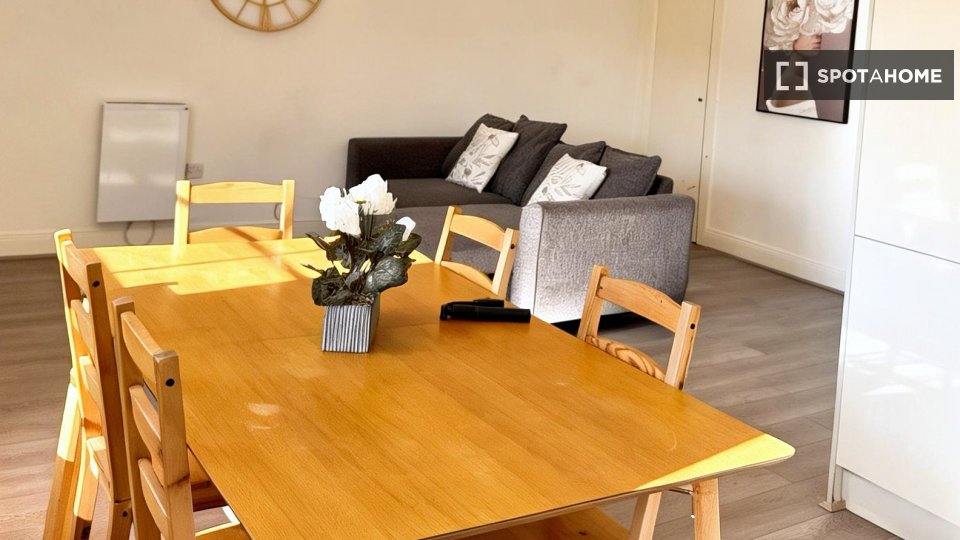 Apartment London, 2 beds — photo 46