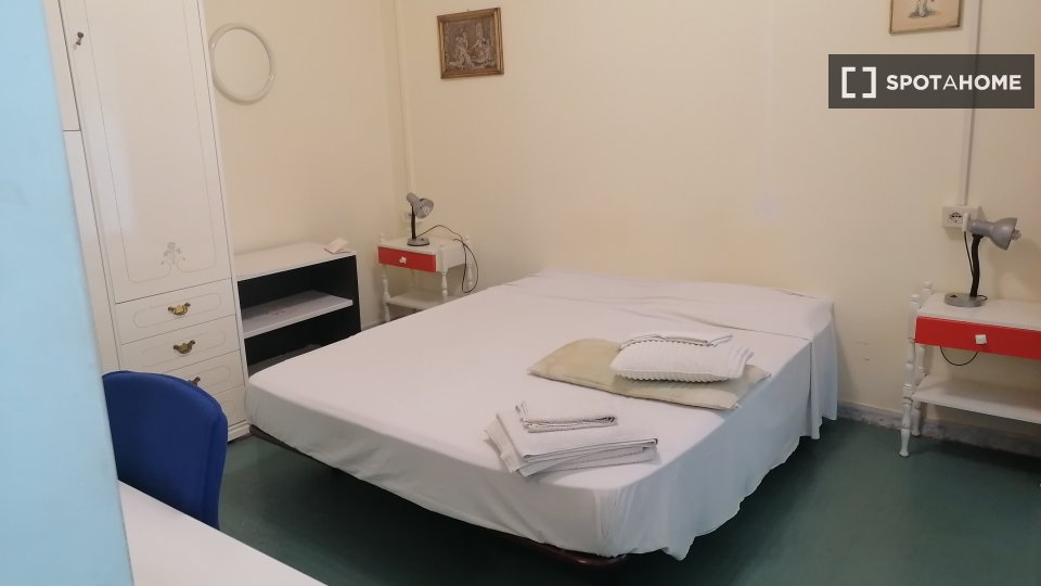 Double room Rome, 2 beds, 33m² — photo 3